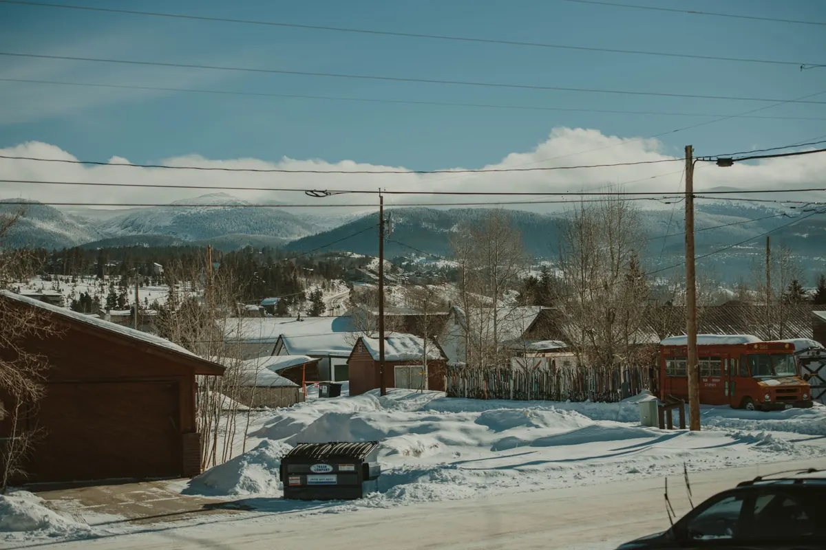 Getting Around Aspen Without a Car: Bus, Shuttle and Bike Hire Explained